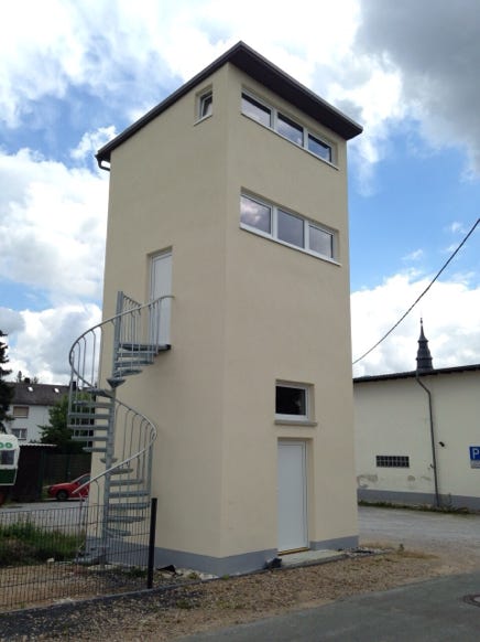 Turm Fenster und Türen